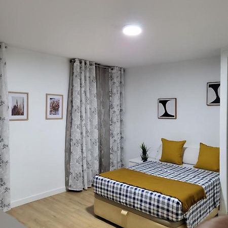 M-A Estudio Fuencarral Apartment Madrid Bagian luar foto