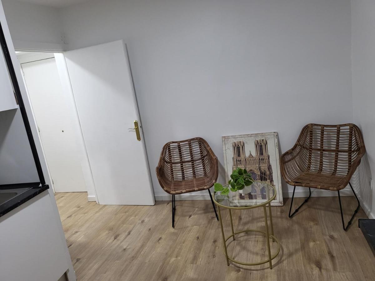 M-A Estudio Fuencarral Apartment Madrid Bagian luar foto